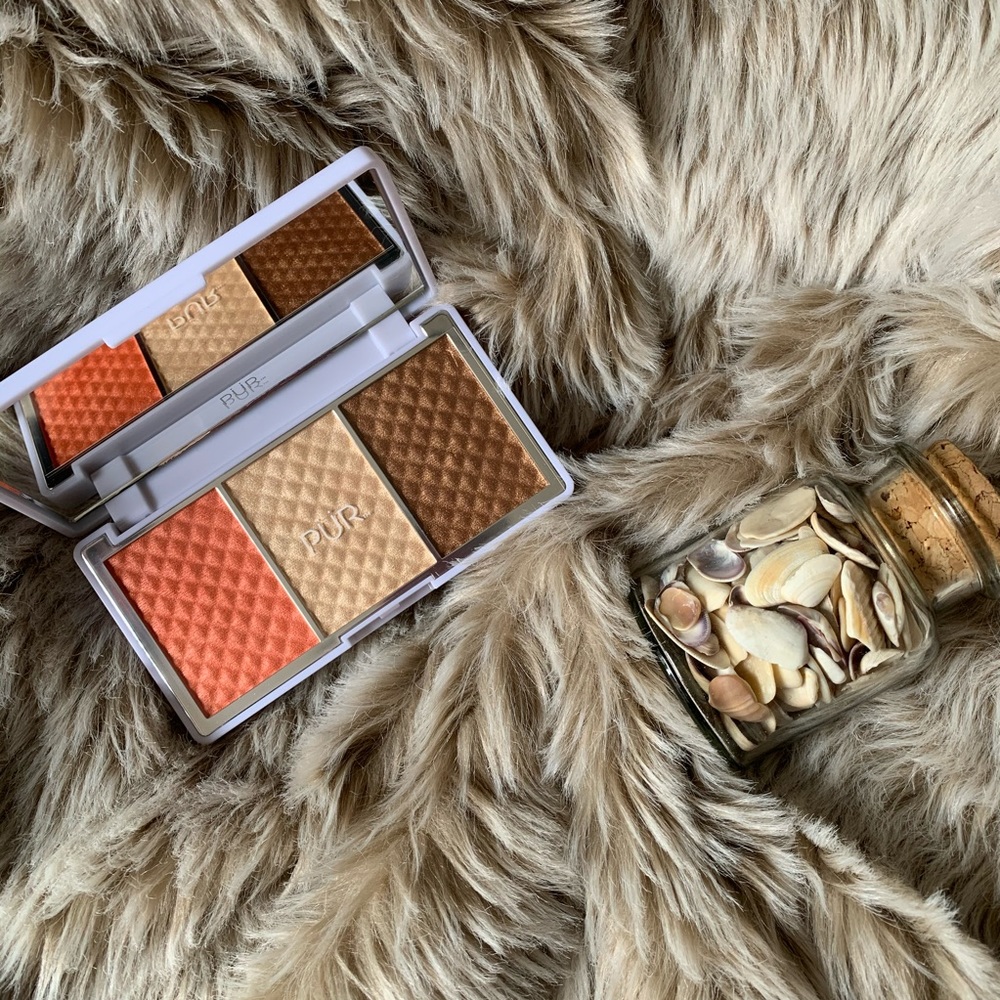 PÜR Bronze & Brighten Cheek Palette in Dreamer
